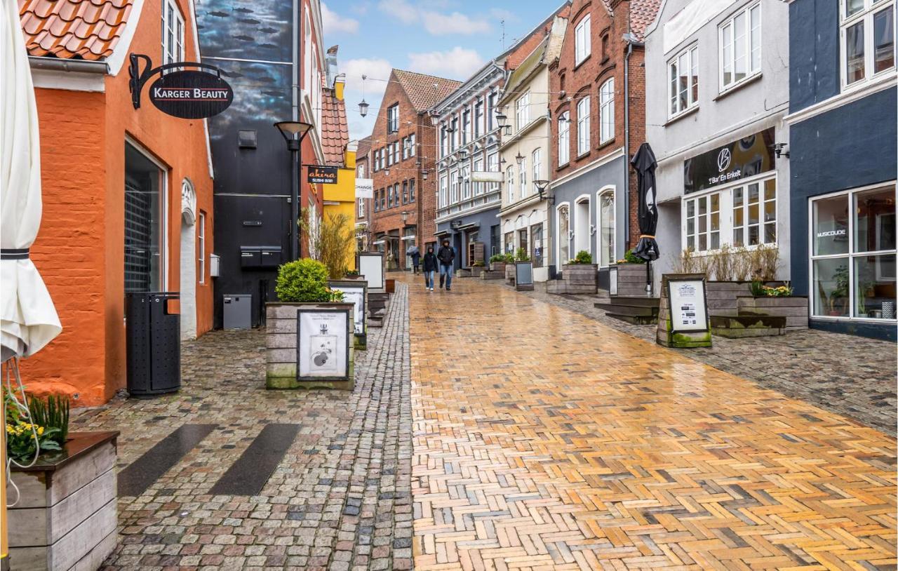 Amazing Apartment In Aabenraa With Wifi 외부 사진